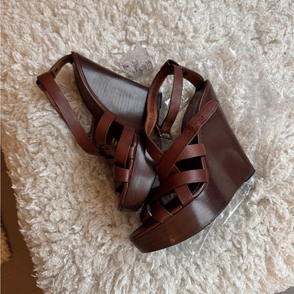 Burberry Women's Brown Leather Sandals wedges - Picture 11 of 11